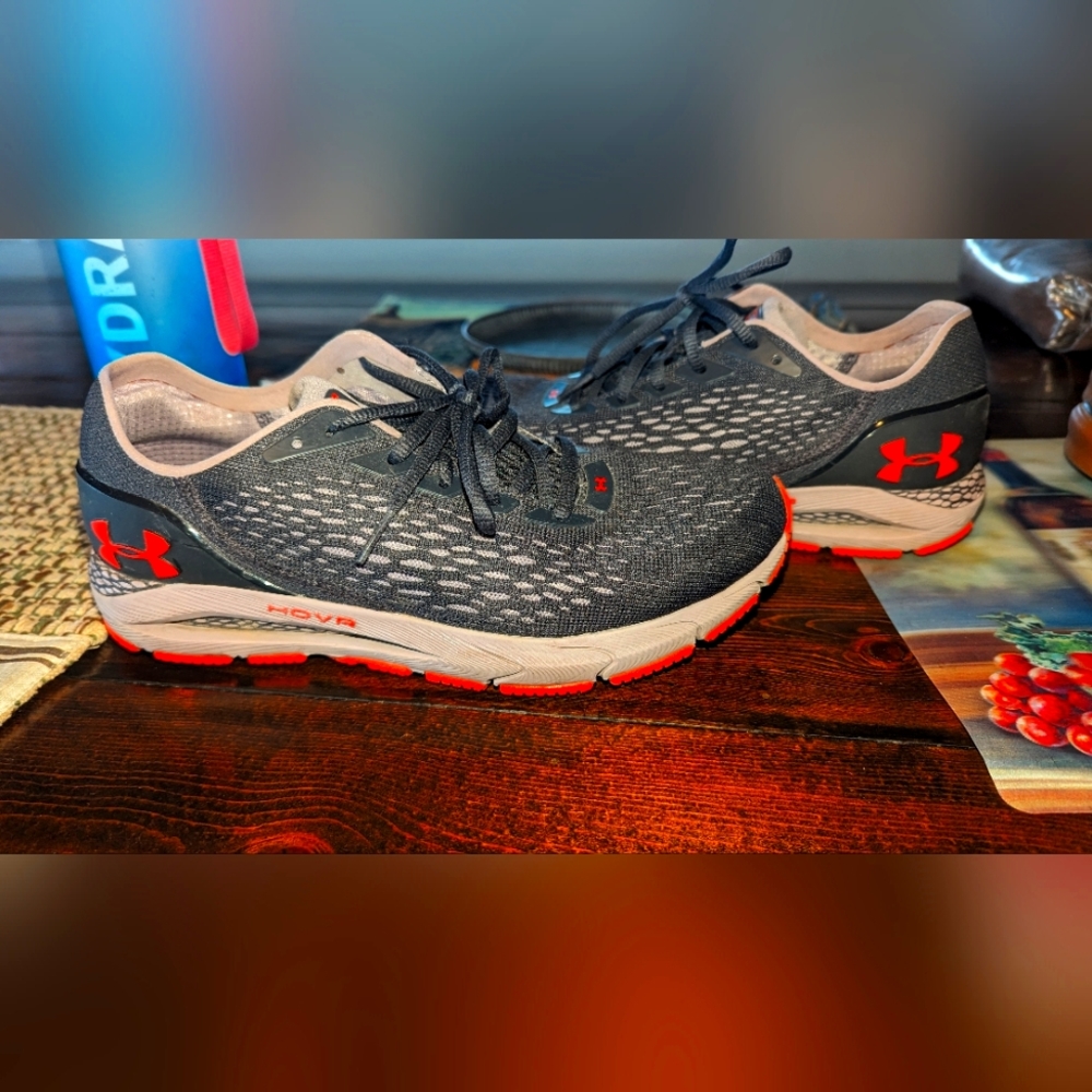 Under armour hovr running shoes